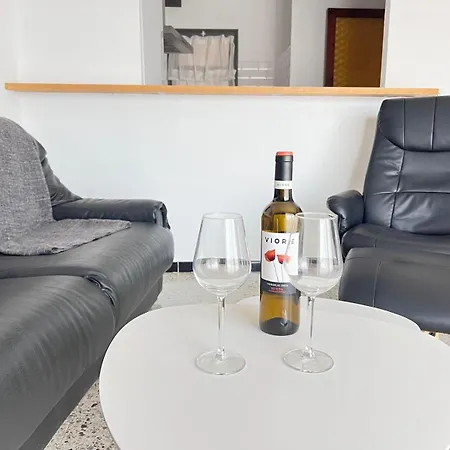 Ap Nurimar 2 Con Aire Acondicionado En Centro Del Pueblo Appartement *