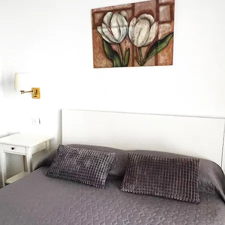 Ap Nurimar 2 Con Aire Acondicionado En Centro Del Pueblo Apartment